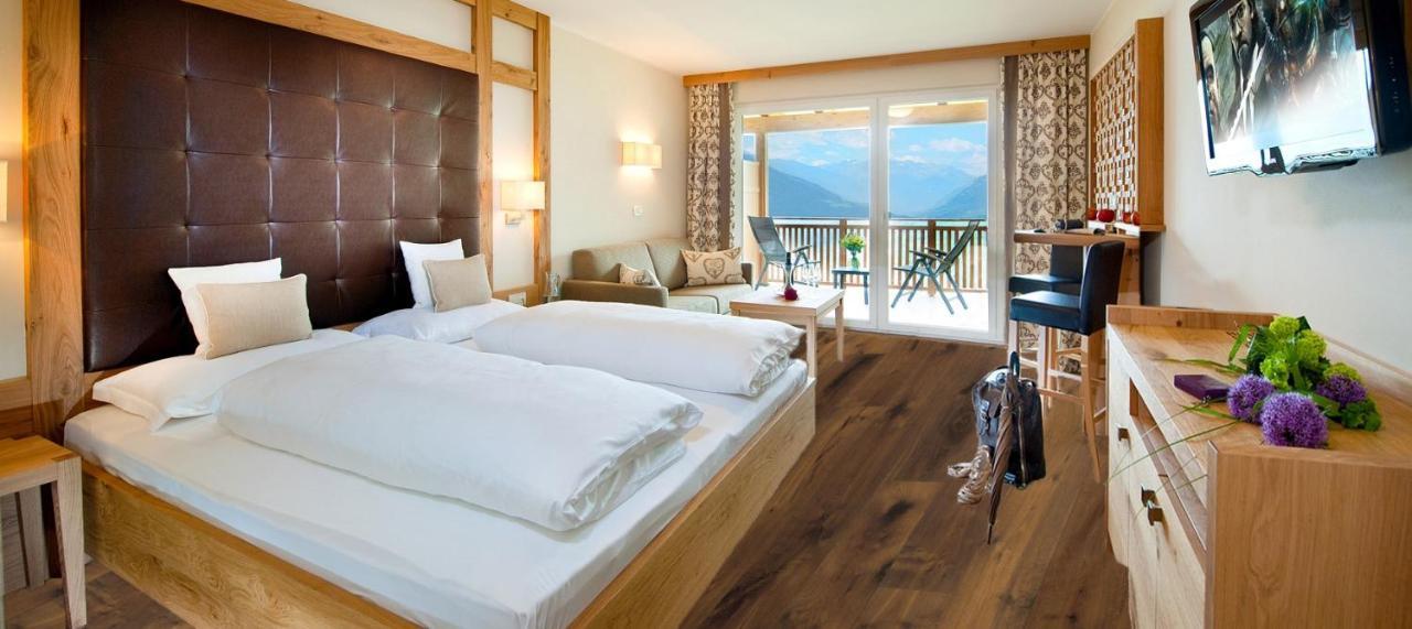 Hotel Panorama Schenna Bilik gambar
