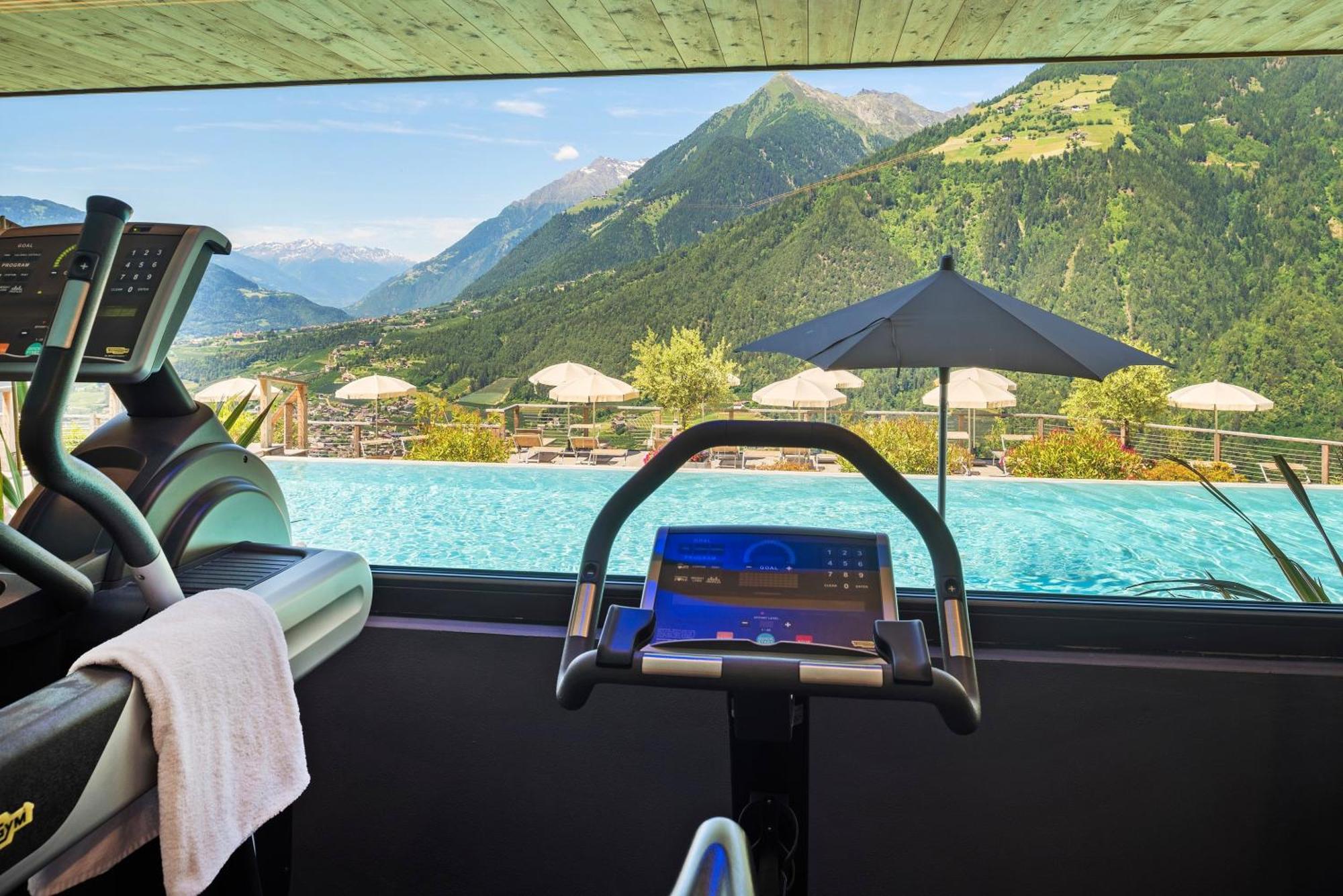 Hotel Panorama Schenna Luaran gambar